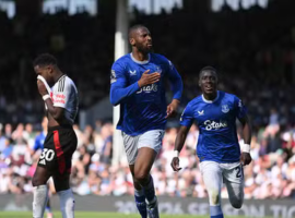 Virada relâmpago do Everton silencia Craven Cottage