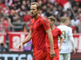 Harry Kane saboreia a primeira conquista em meio à hegemonia bávara