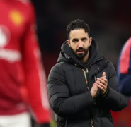 United busca final Europeia em meio a reflexões sobre desempenho na Premier League