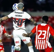 Luciano brilha e garante vantagem do São Paulo na Copa do Brasil