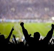 Brasileirão 2025: a paixão nas arquibancadas e a economia do futebol na primeira rodada