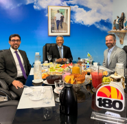 Rafael Fonteles, Marcelo Nolleto e Pedro Rocha participam do Café 180 com Helder Eugênio